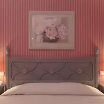 Hotel Beaubourg