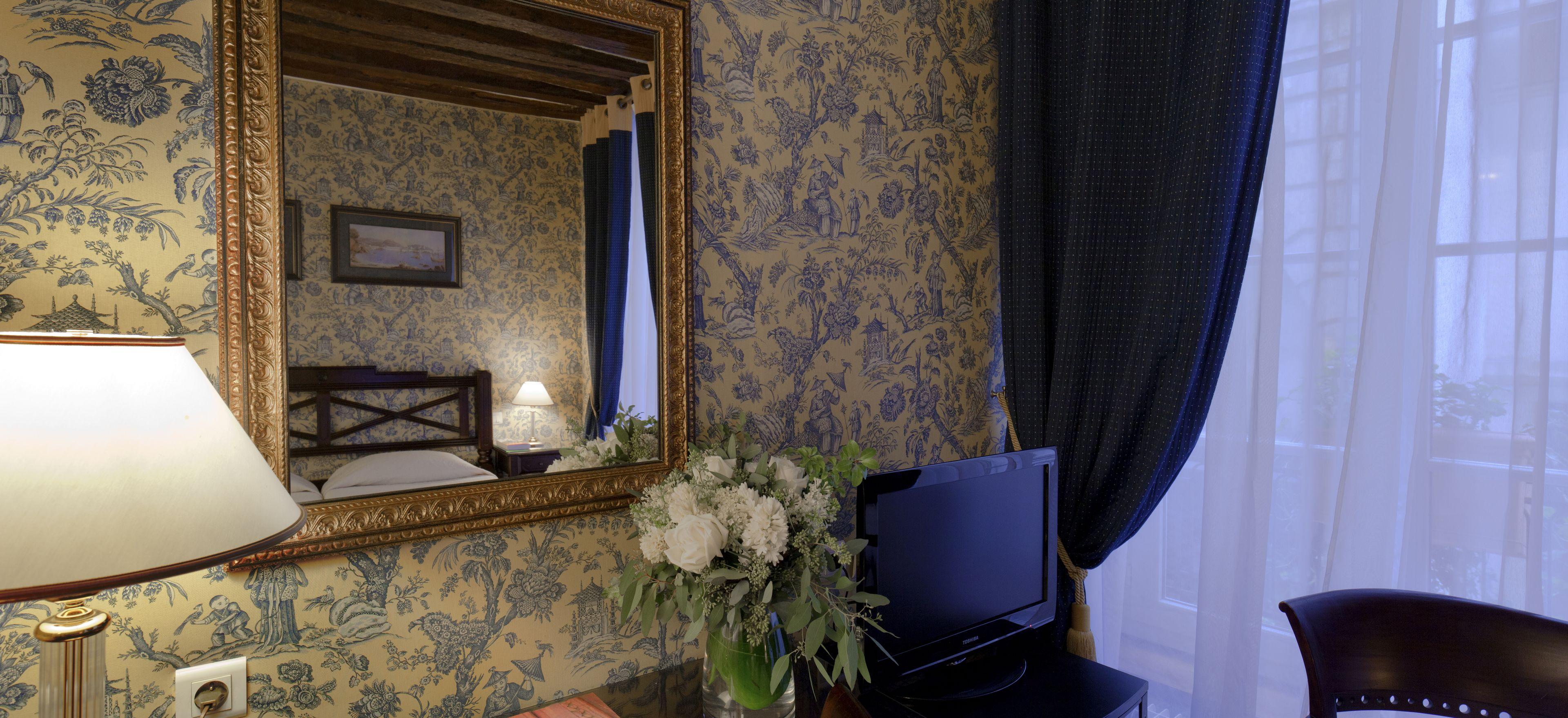 Hotel Beaubourg 3*