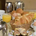 Beaubourg Hotel