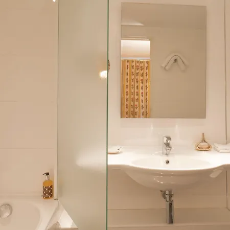 Beaubourg Hotel 3*